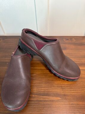 BOGS Waterproof Slip On Garden Shoes Brown Rubber Clogs Womens9 1/2-10